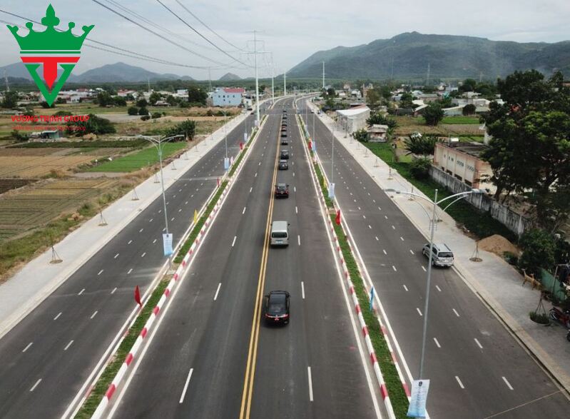 giao-thong-thi-xa-phu-my-1