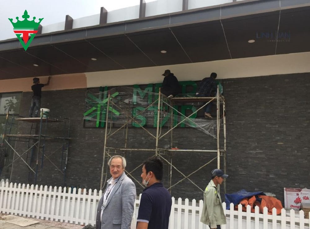 chu-dau-tu-metro-star