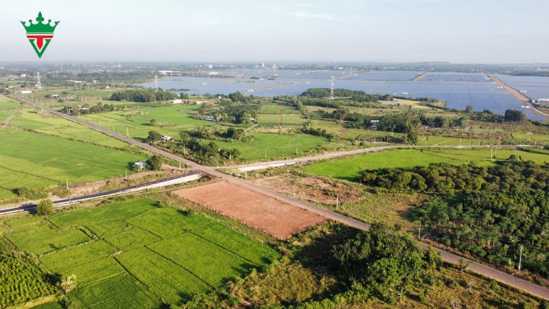 Công nhân nên mua đất nền khu dân cư Đất Đỏ để tiện di chuyển đến nơi làm việc