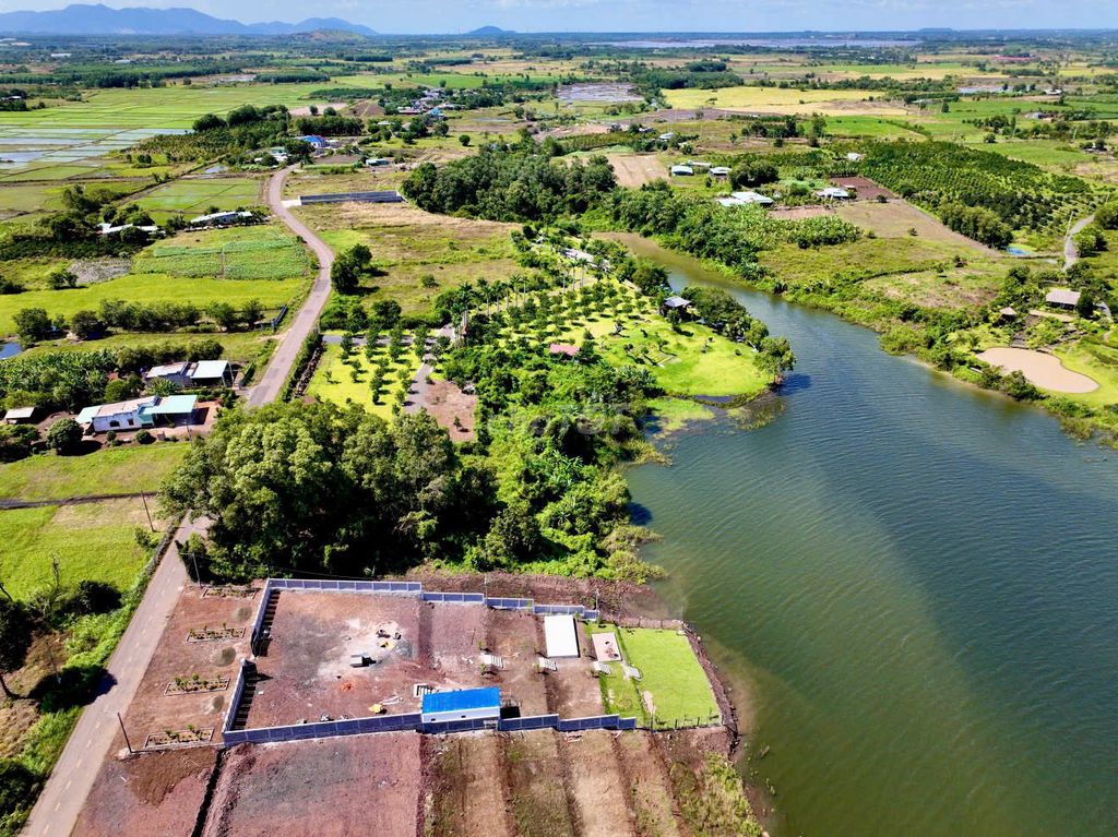 dat-do-do-thi-nghi-duong-xanh-2025