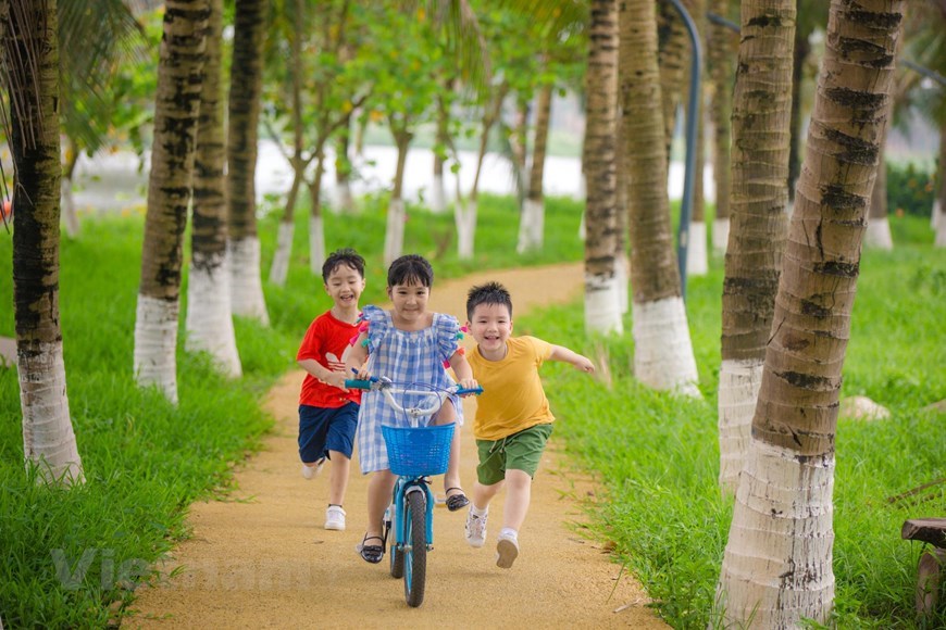 lumian-village-dat-do-noi-giao-hoa-giua-cong-nghiep-va-thien-nhien