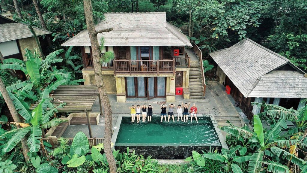 song-giua-thien-nhien-980-trieu-lumi-an-village